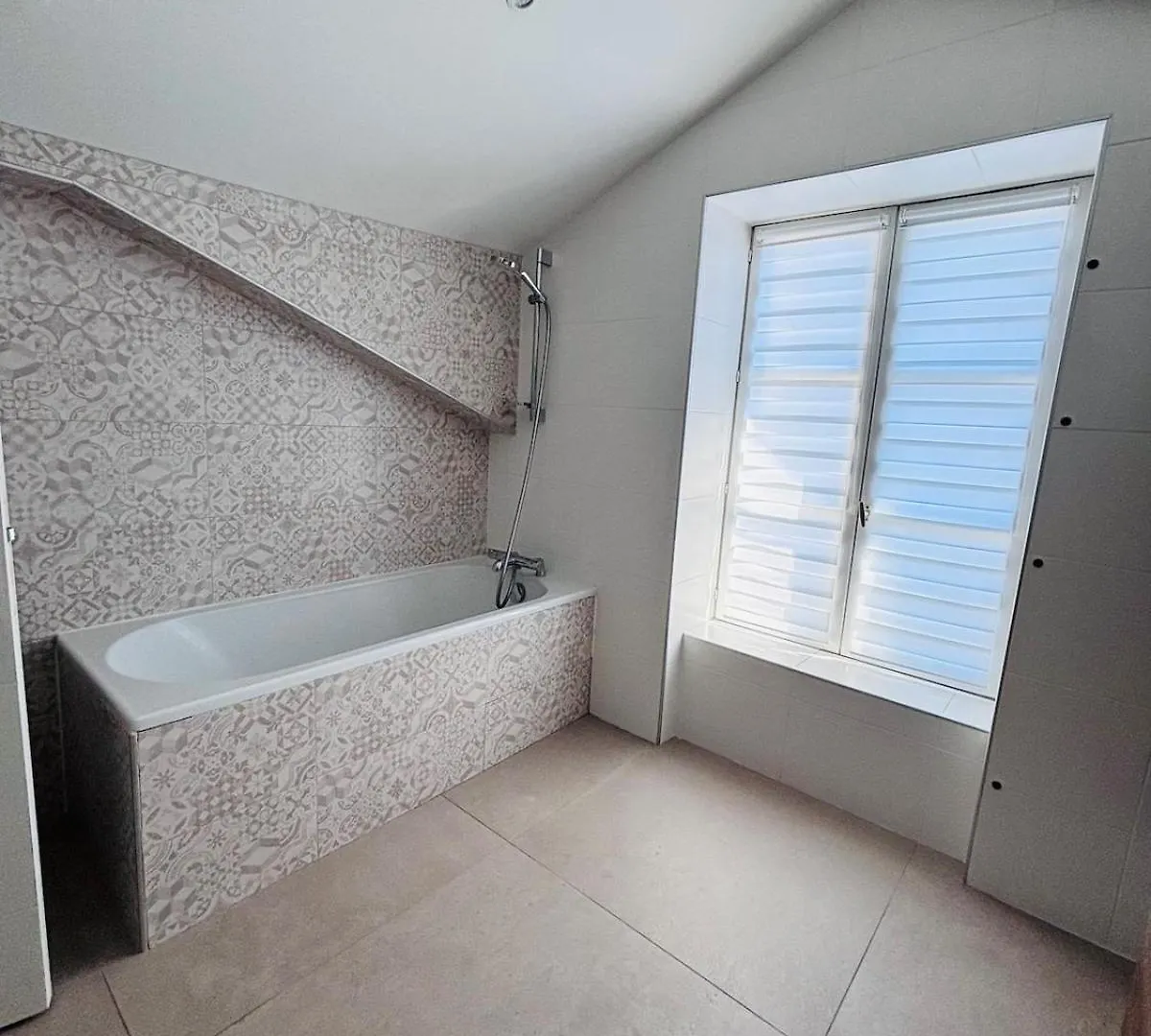 Charmant Duplex Albigny Sur Saone Neuville-sur-Saone