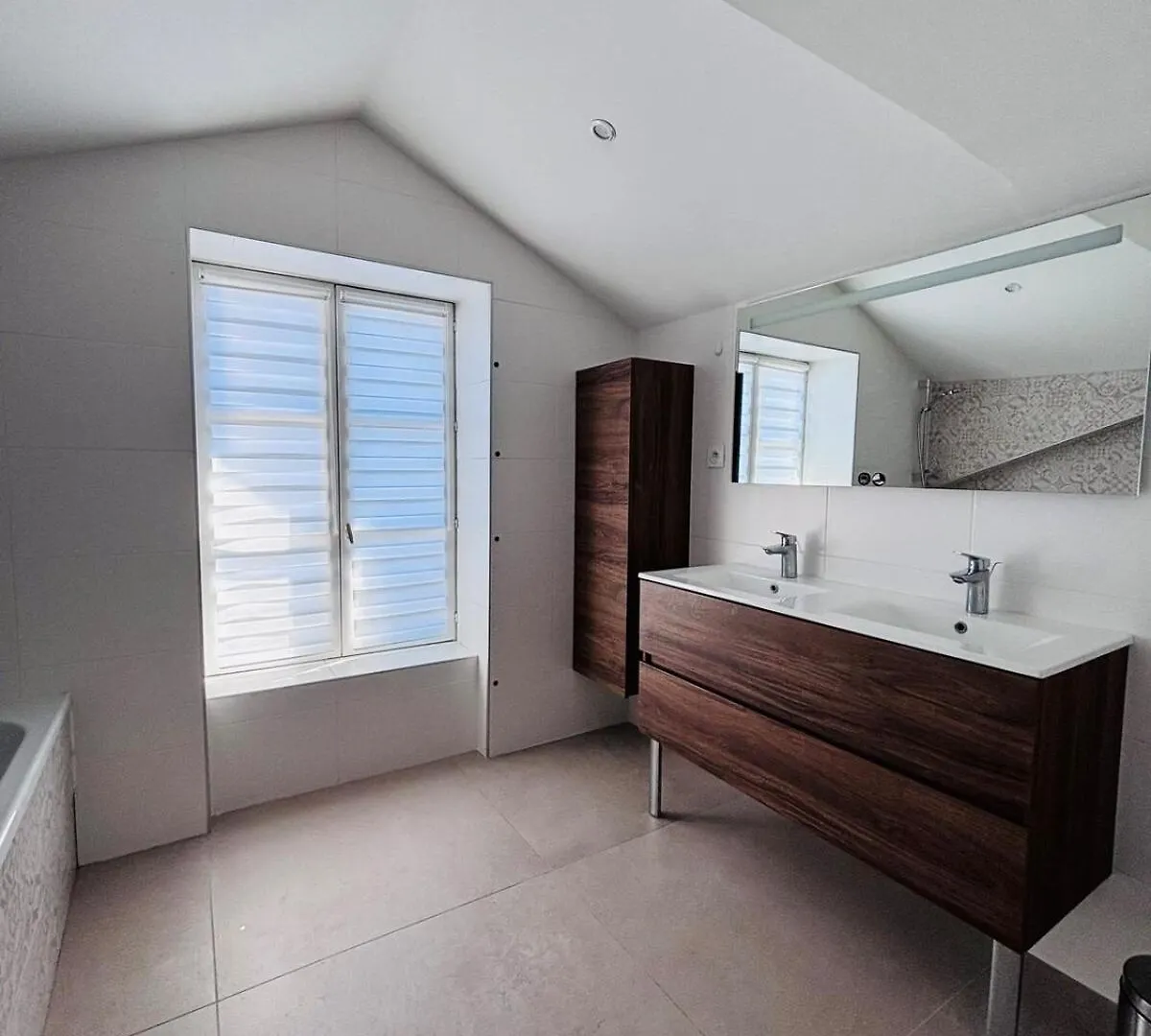 Charmant Duplex Albigny Sur Saone Neuville-sur-Saone 0*,